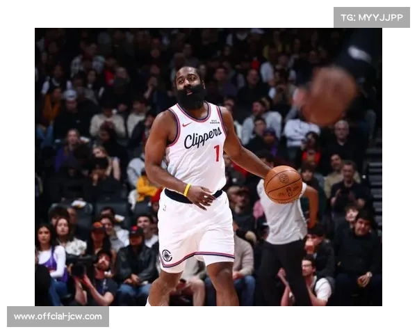 快船客场之旅收官战，哈登单核带队如何激活内线进攻